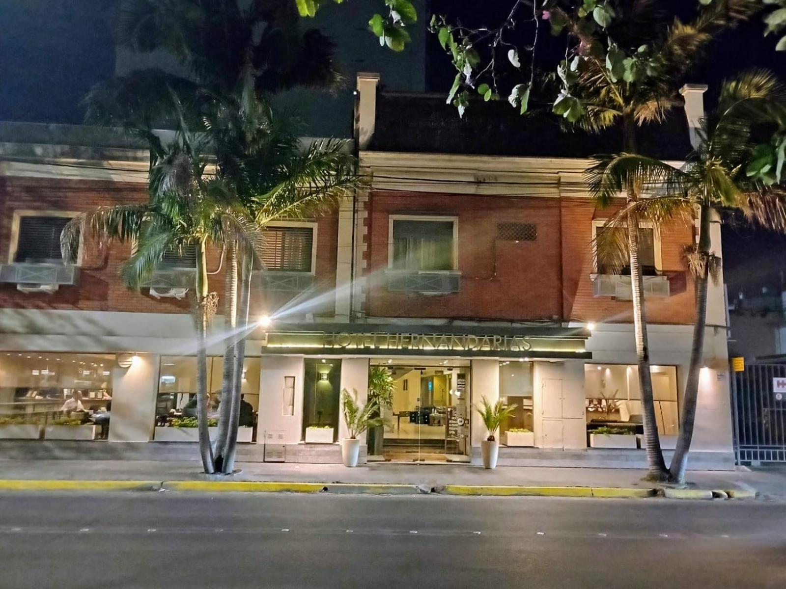 Hotel Hernandarias Санта Фе Екстериор снимка